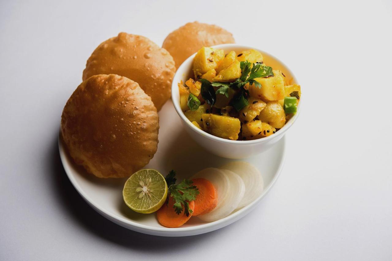 Spot On Sharma'S Kitchen & Home Stay Bajaura Zewnętrze zdjęcie